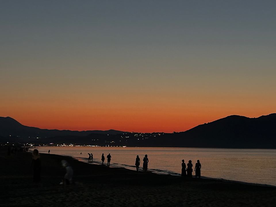 Strand HARPIN Happy Days Beach Hotel