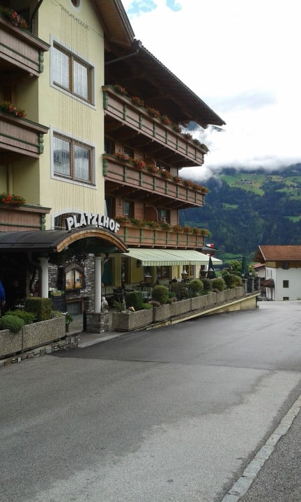 Eingangsbereich Platzlhof - Mein Hotel im Zillertal