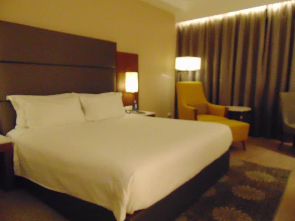 Zimmer Crowne Plaza Nairobi Airport