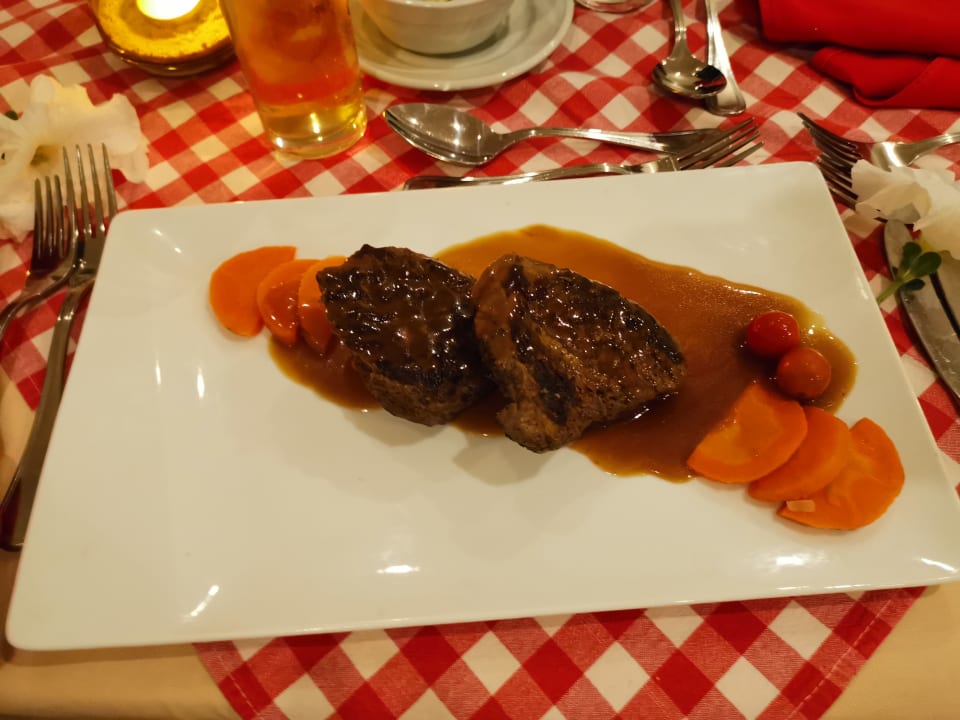 Gastro Moreno Horizon Spa & Resort