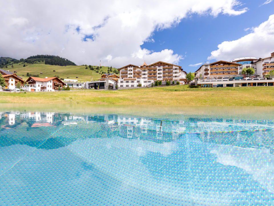 Pool Hotel & Garni DAS KÖHLE