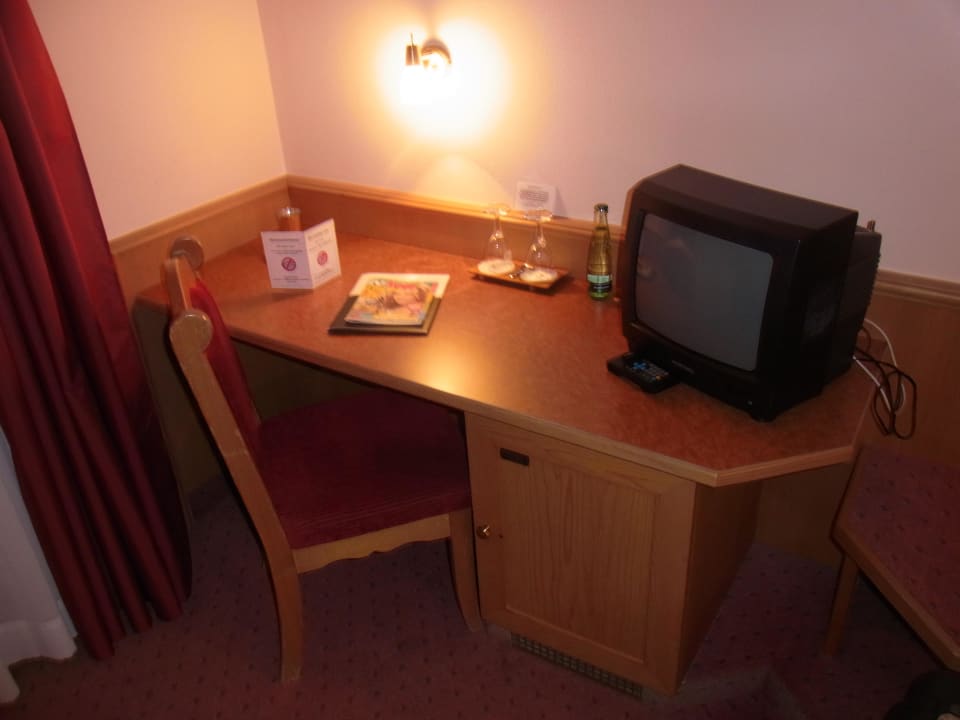 Schreibtisch Hotel Fränkischer Hof