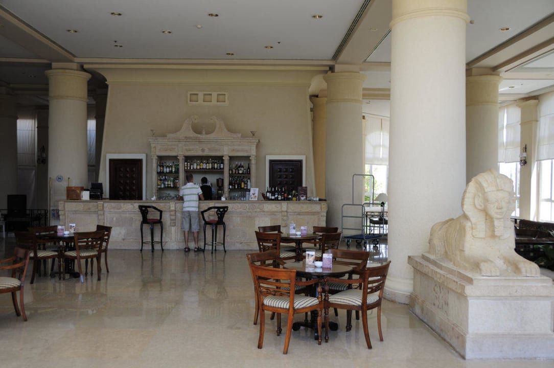 Im Eingangsbereich Sheraton Sharm Hotel, Resort, Villas & Spa