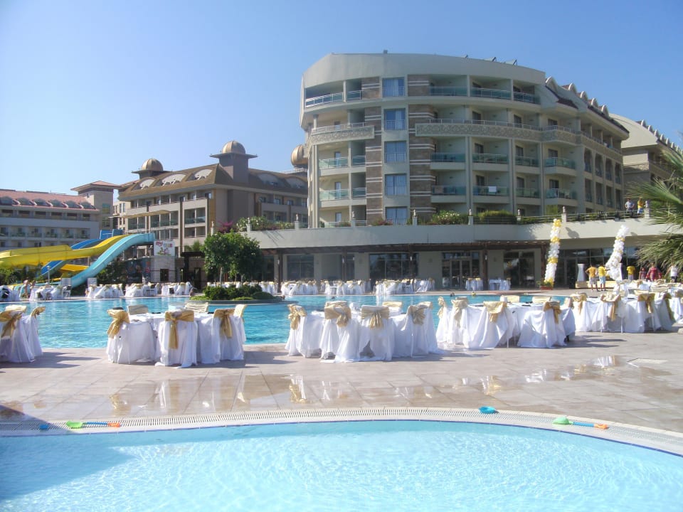 Pool vor dem Gala Abend Seamelia Beach Resort