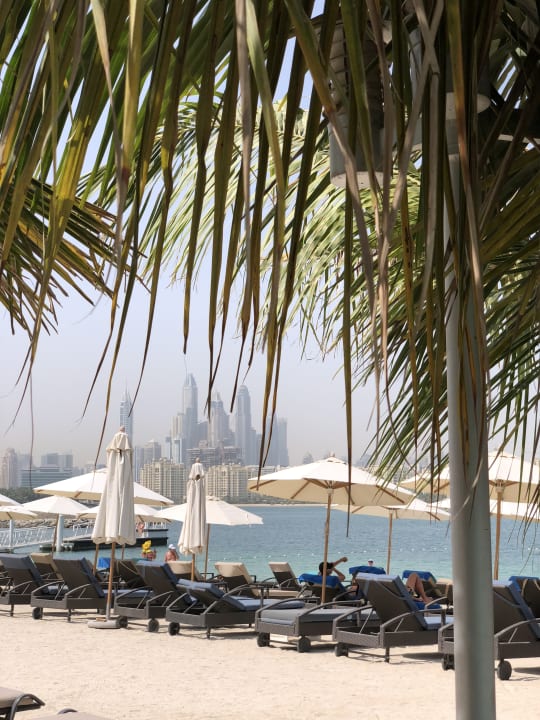 Strand Rixos The Palm Hotel & Suites