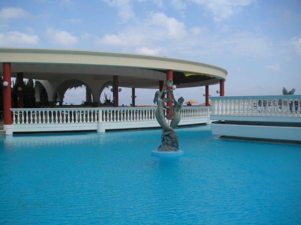 Activity-Pool 2 Sunshine Rhodes