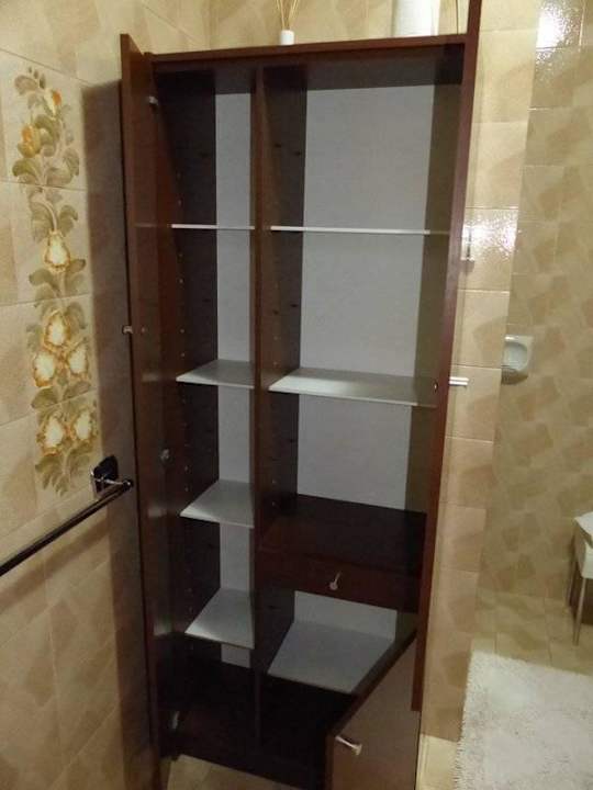 Ablage im Badschrank Pension Alla Pineta