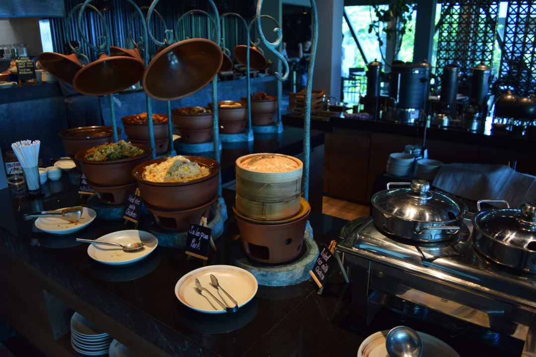 Frühstücksbuffet (Teilansicht) Fusion Suites Phuket Patong