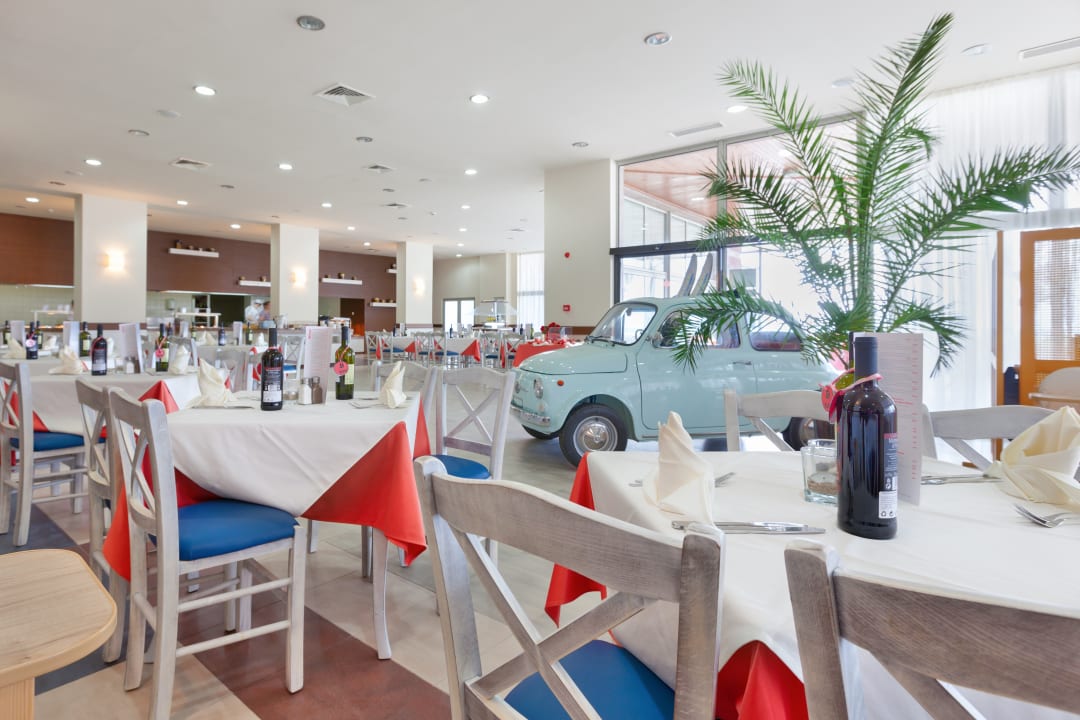 Restaurant Sol Luna Bay