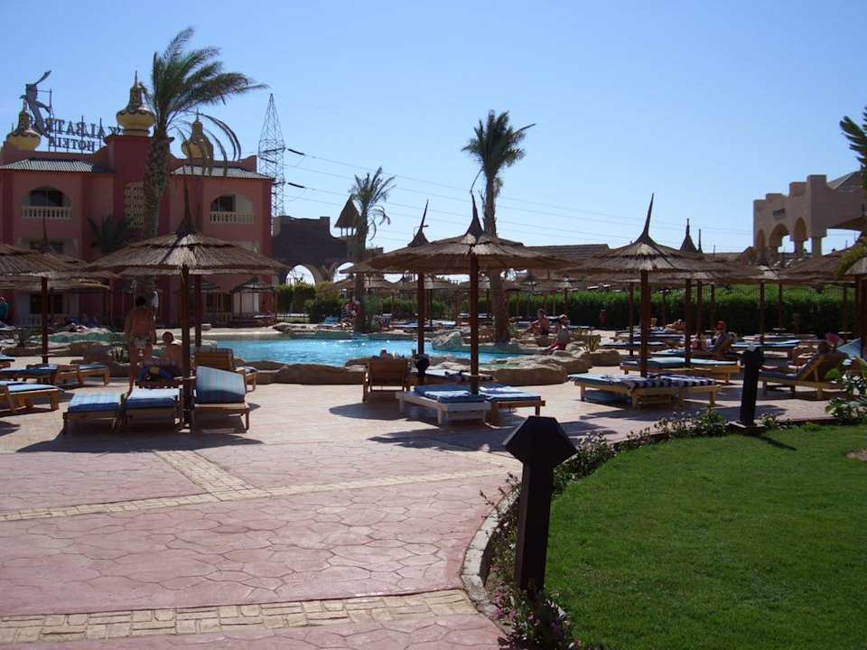 Ruhepool am 800-er Block Pickalbatros Alf Leila Wa Leila Resort - Neverland Hurghada