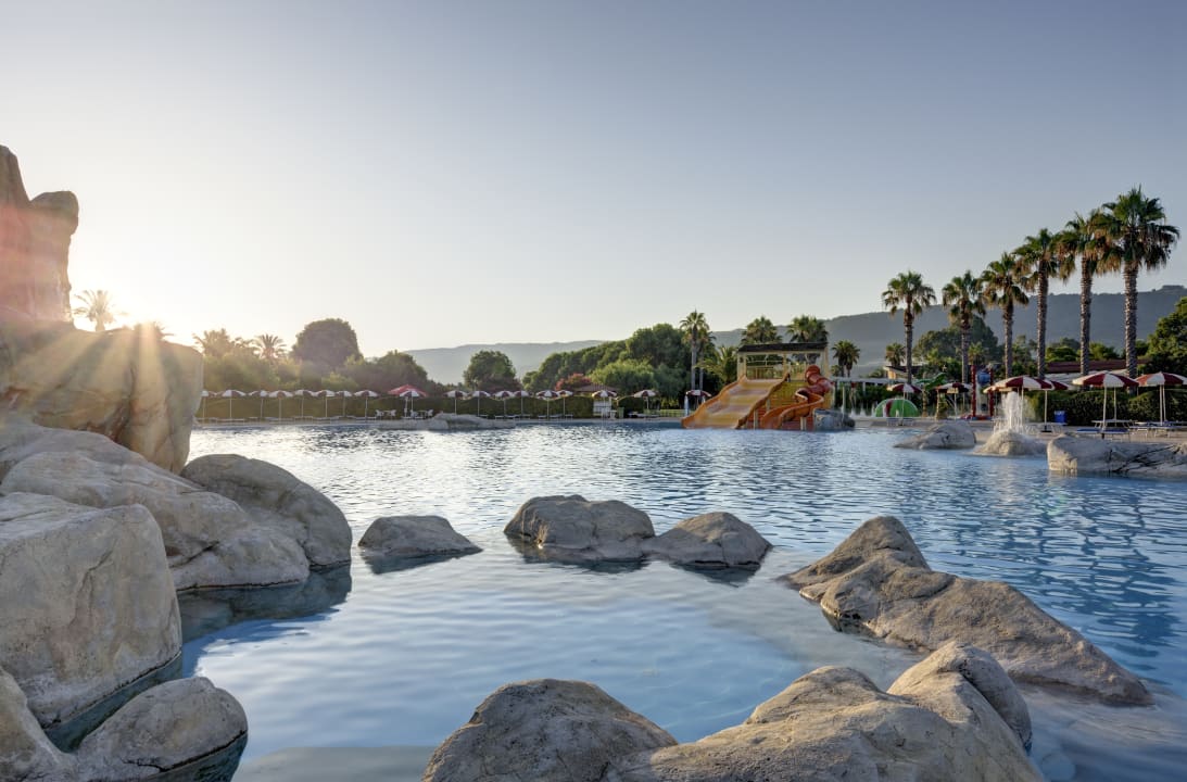Pool Falkensteiner Club Funimation Garden Calabria