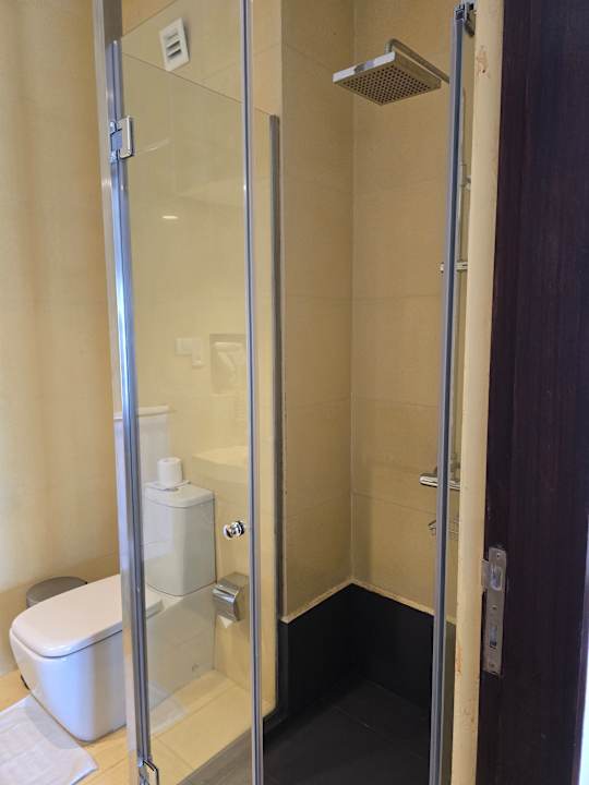 Zimmer Pandanus Beach Resort & Spa