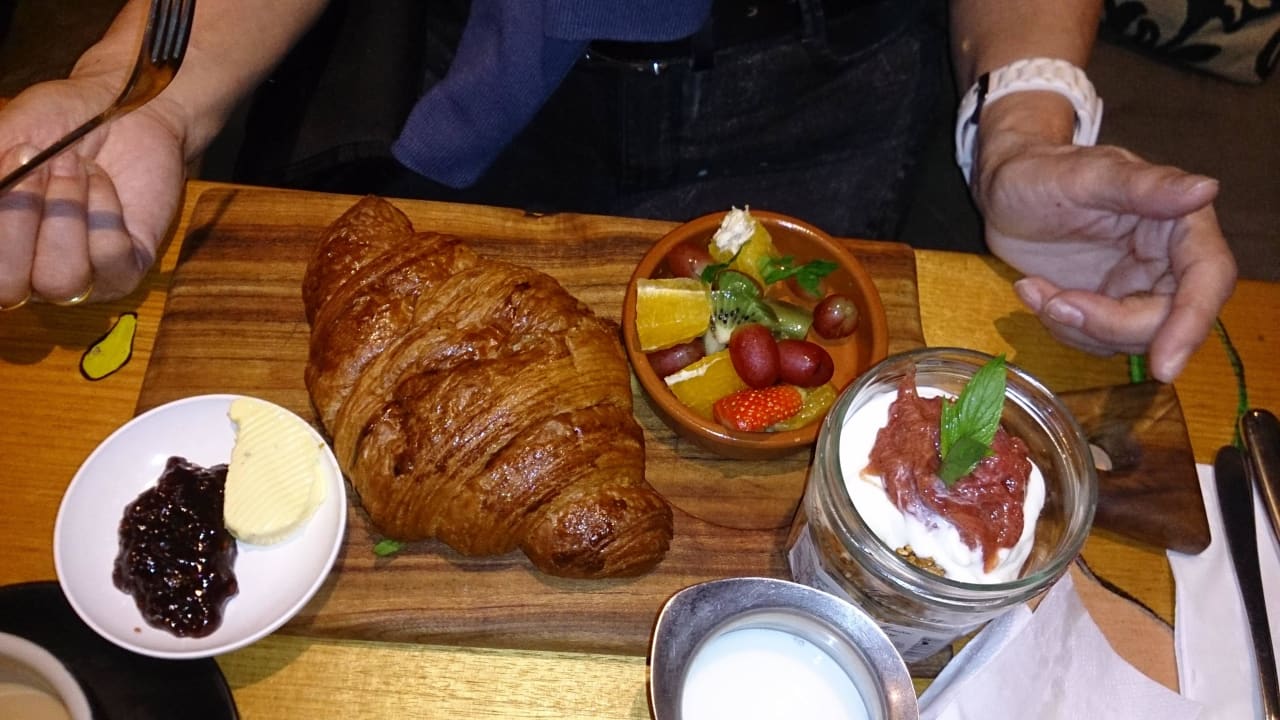 Frühstück Hotel The Kirketon