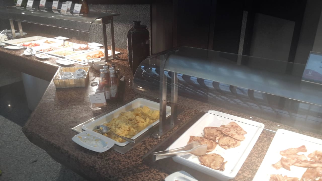 Frühstücksbüffet Hipotels Mediterraneo