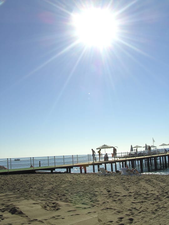 Sandstrand Hotel Miracle Resort