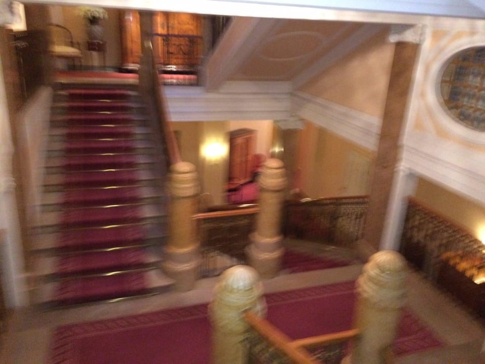 Stiegenhaus Hotel Sacher