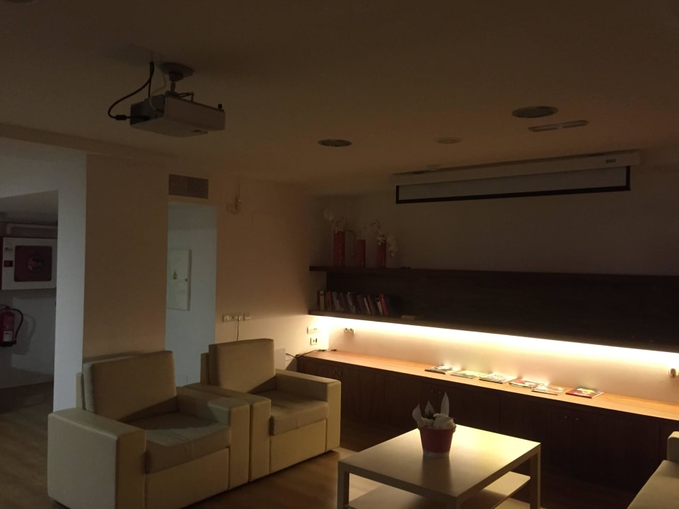 Leseraum allsun Hotel Pil-lari Playa