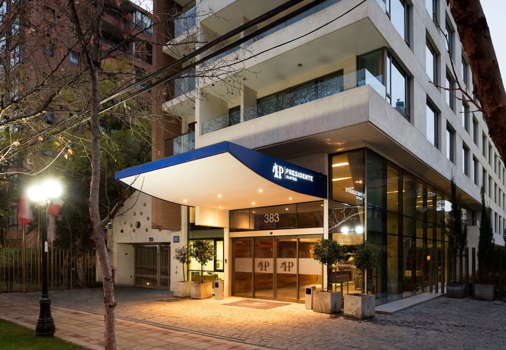 Außenansicht Abba Presidente Suites Santiago