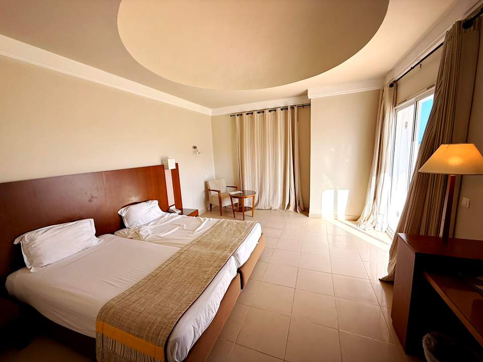 Zimmer Vincci Helios Beach