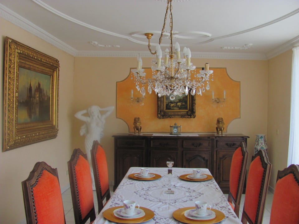 König Ludwig - Die königliche Tafel Apartment Storchenfärbe