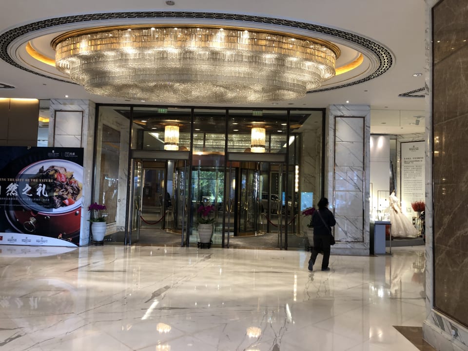 Lobby Shangri-La Hotel Changchun