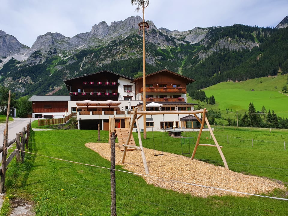 Außenansicht Berghotel Lämmerhof