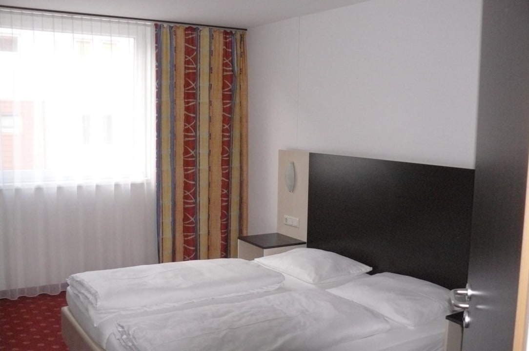 Standardzimmer Premier Inn Wien City Hauptbahnhof