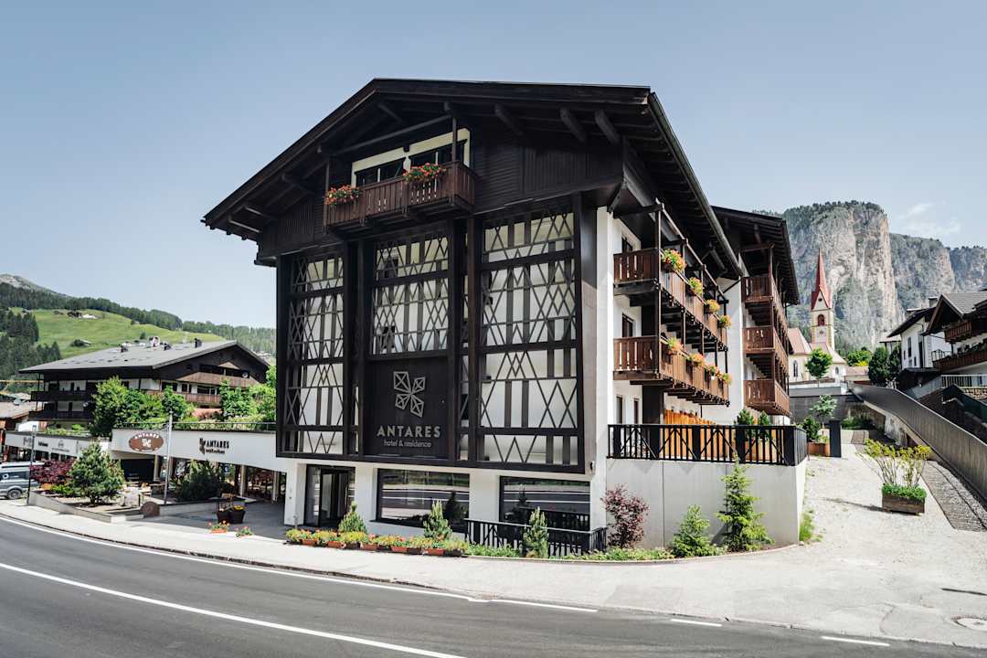 Außenansicht Hotel Antares