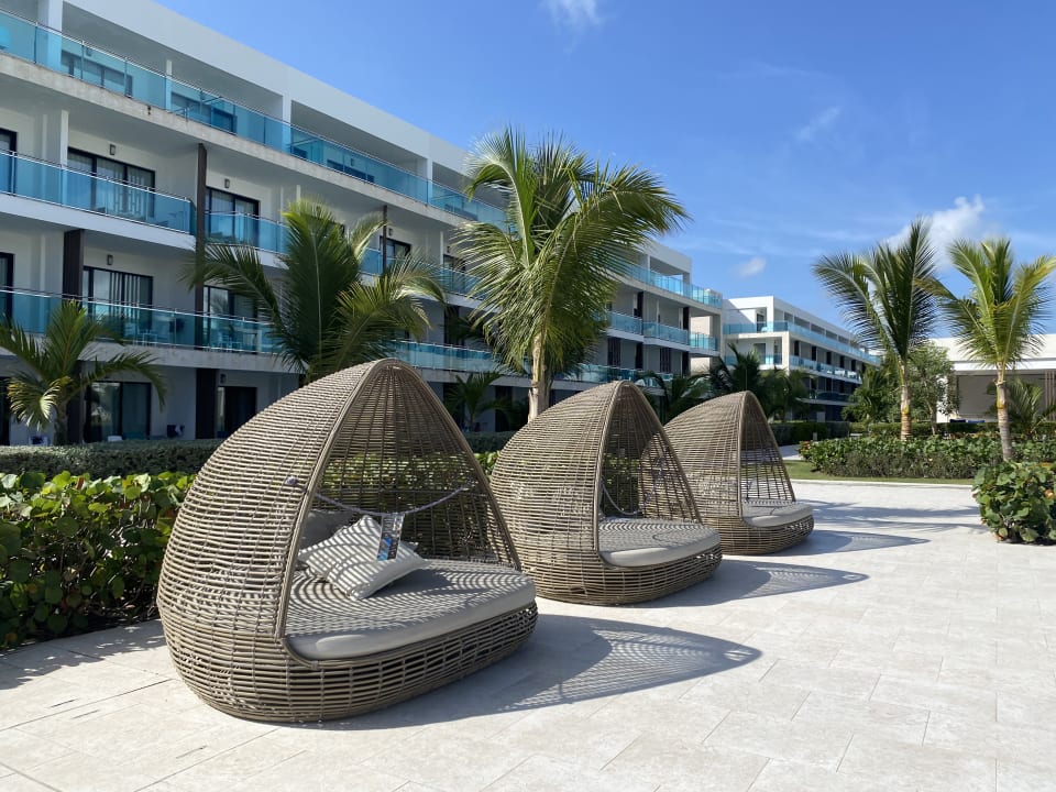 Außenansicht Serenade Punta Cana Beach & Spa resort