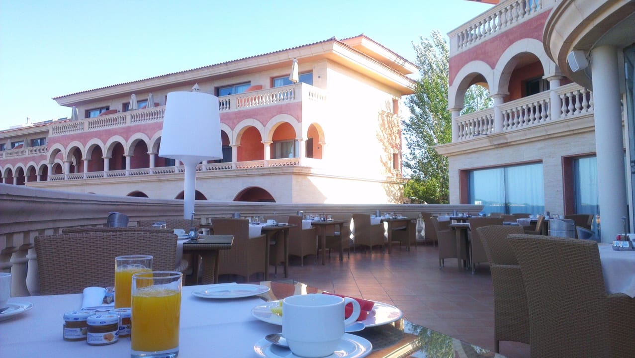 Terrasse zum Frühstücken Pure Salt Port Adriano - Adults only