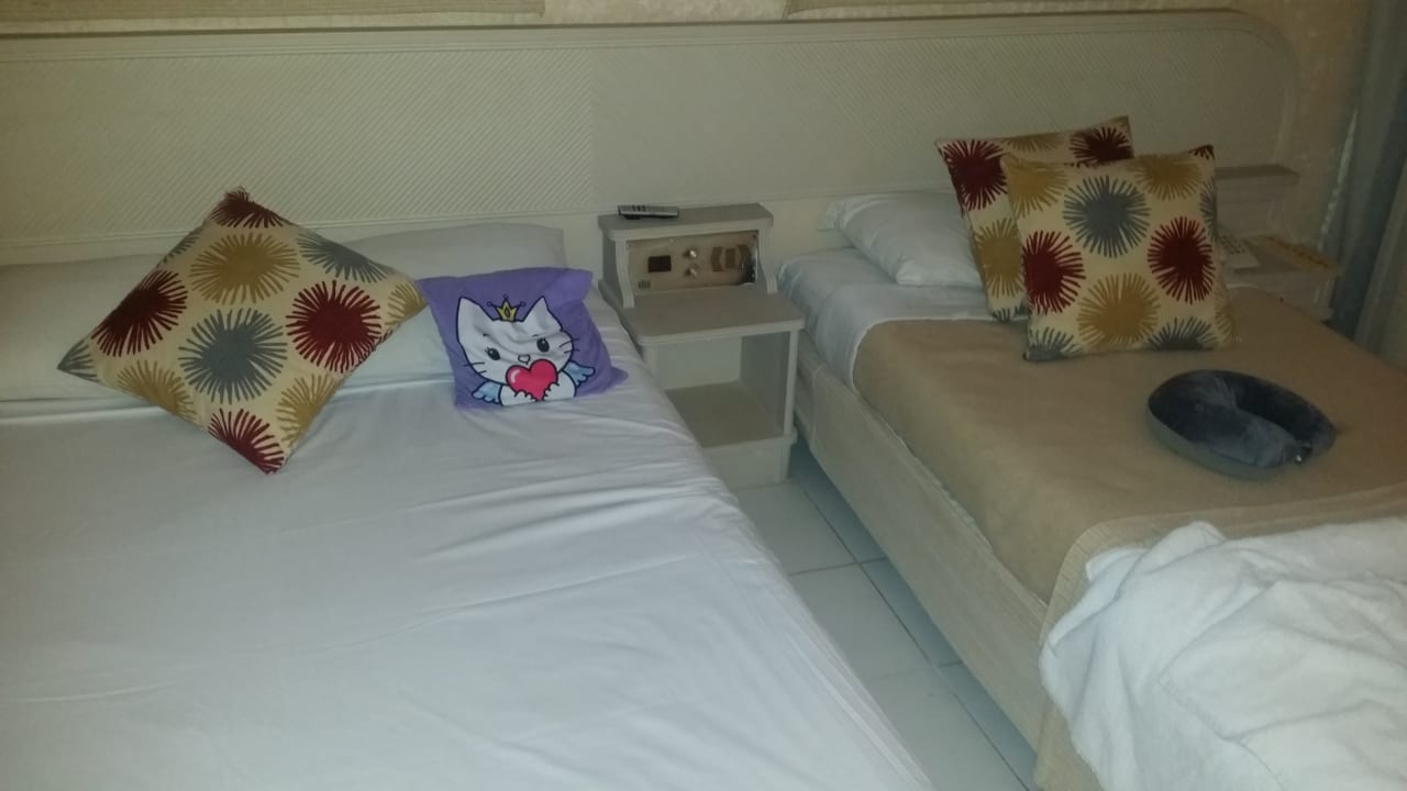 Eine gebrannte Kommode  The Grand Hotel Hurghada