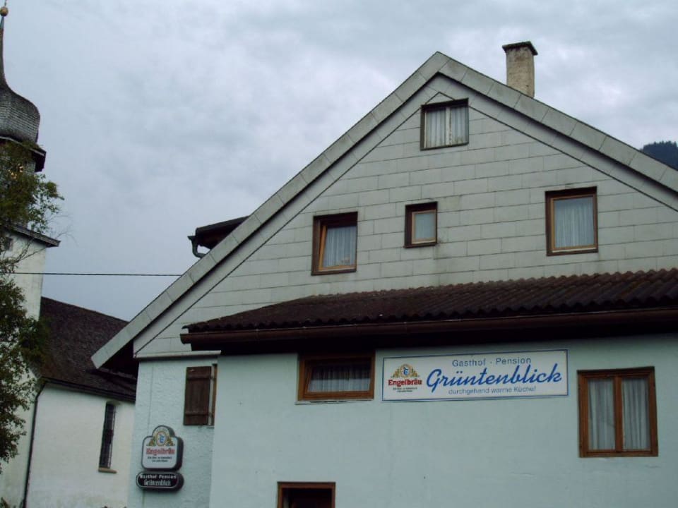 Rückansicht der Pension Gasthof Hotel Zum Grüntenblick