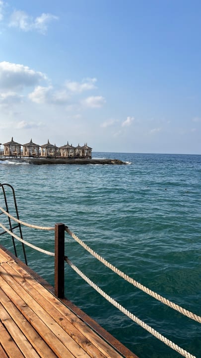 Strand Aria Resort & Spa