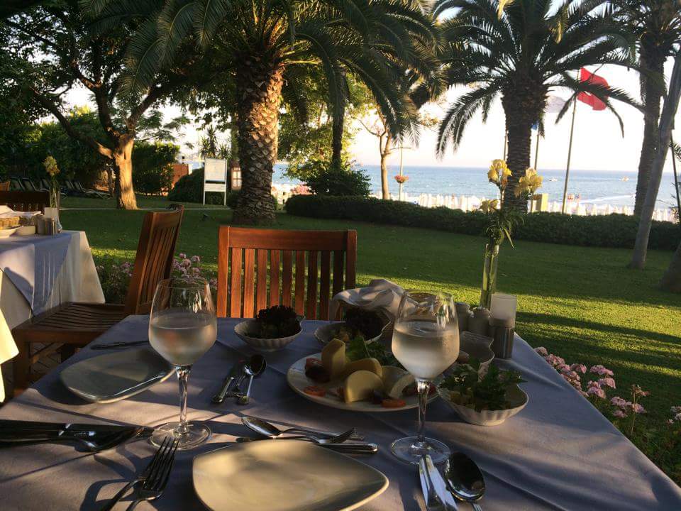 Restaurant Side Star Elegance