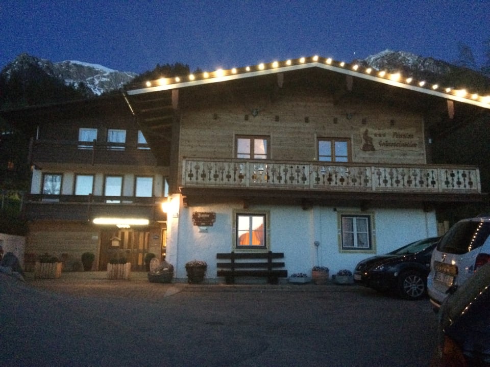 Außenansicht Almhotel Grünsteinblick