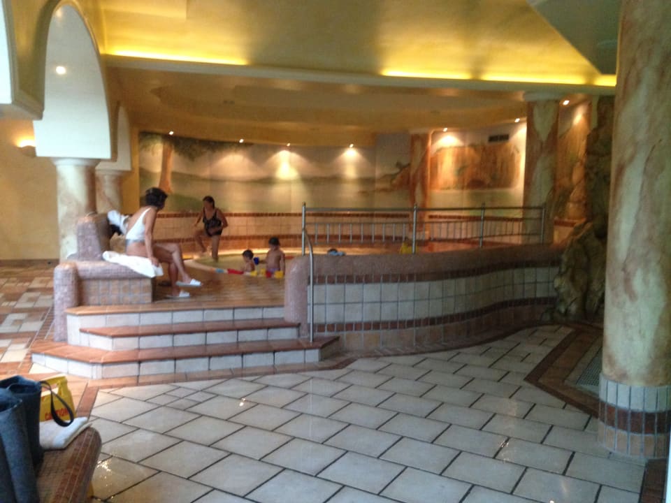 Pool Wellnesshotel Eggerwirt