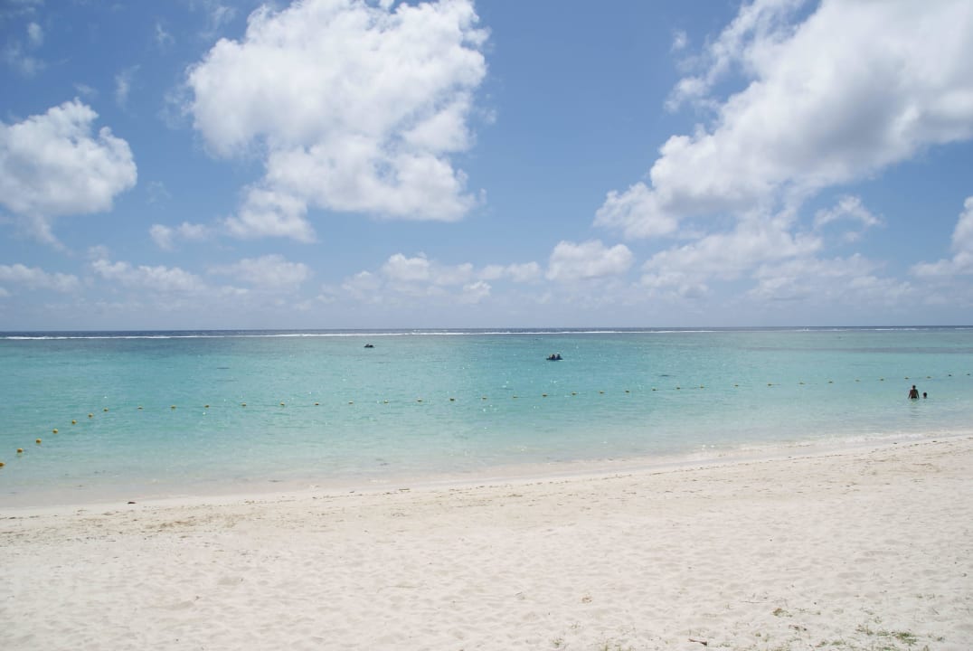 Strand Crystals Beach Resort Belle Mare, a member of Radisson Individuals