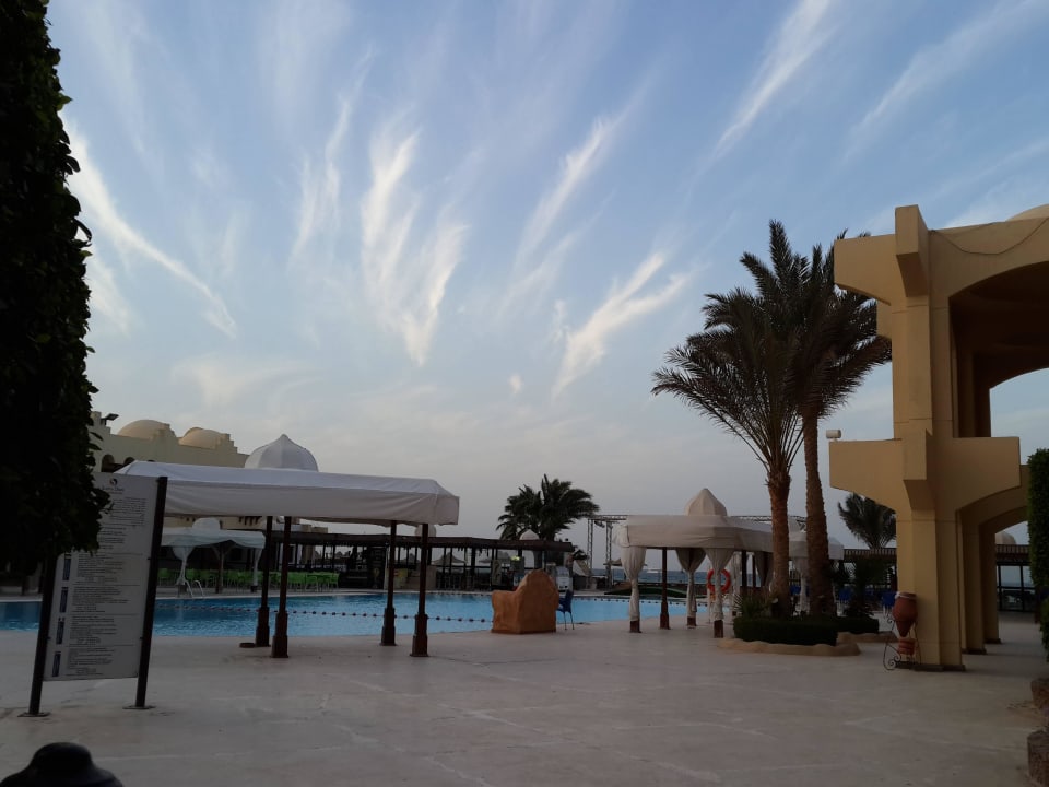 Бассейн  Sunny Days Palma De Mirette Resort & Spa