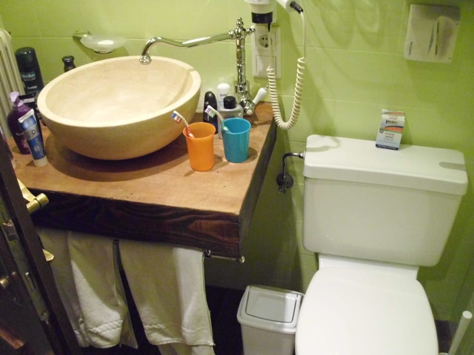 Bad vom Zimmer Nr. 106 Hotel Garni Sonnleitn