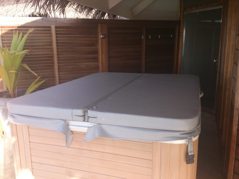 Jacuzzi Kuramathi Maldives