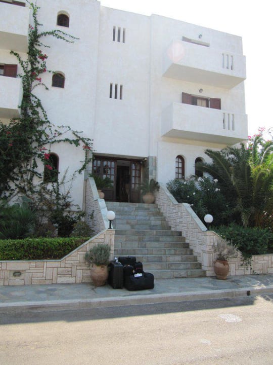 Eingang zur Lobby Sentido Kyknos Beach Adults Only 16+