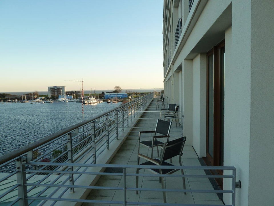 Terrasse Zimmer 217 ATLANTIC Hotel Wilhelmshaven