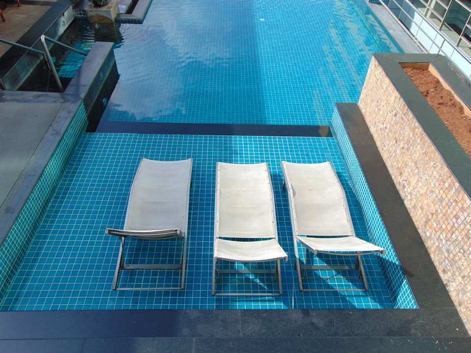 Pool Hotel The Westin Chennai Velachery