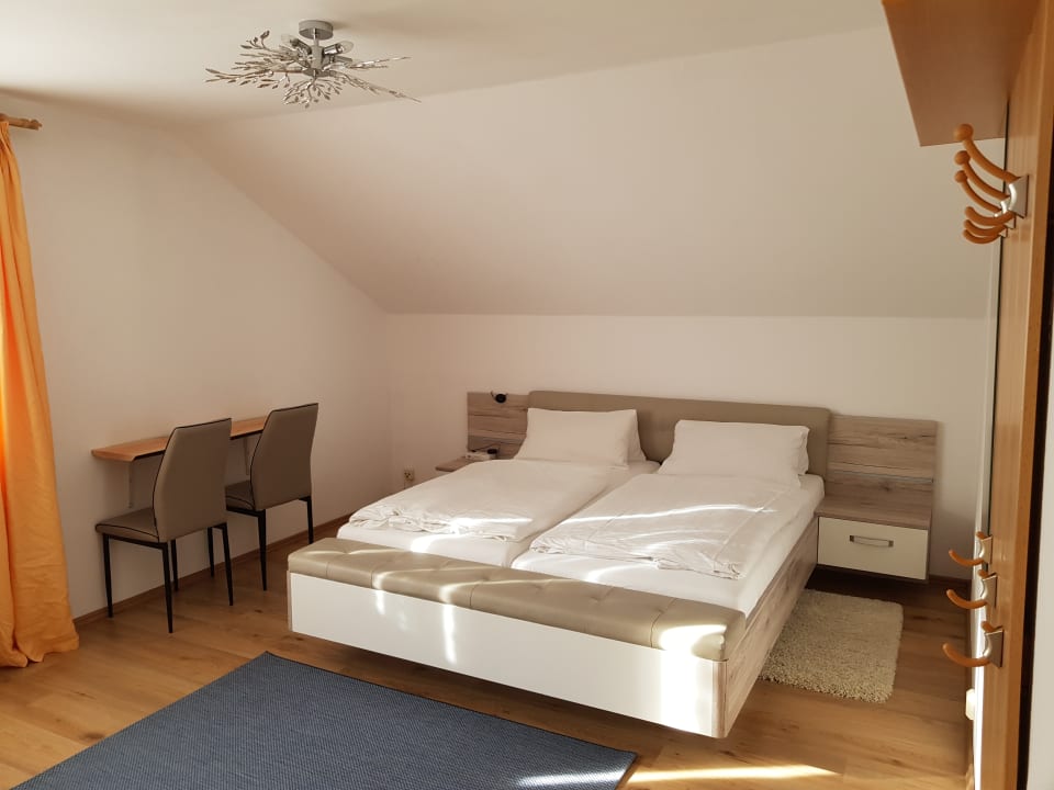 Zimmer Pension Hofer