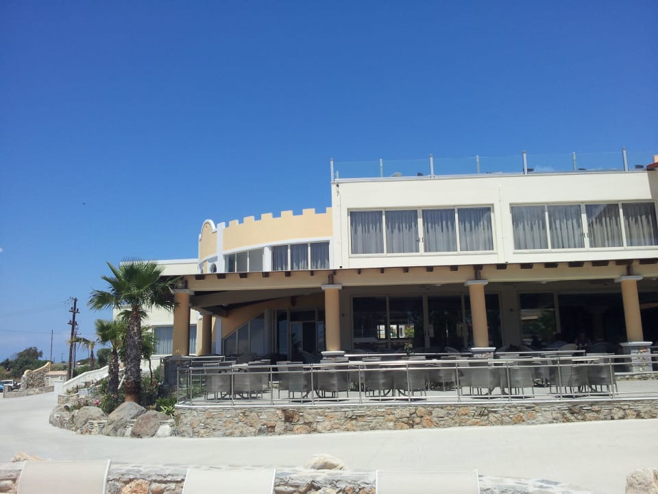 Die Bar (Oben drüber das Restaurant) Hotel Kouros Palace