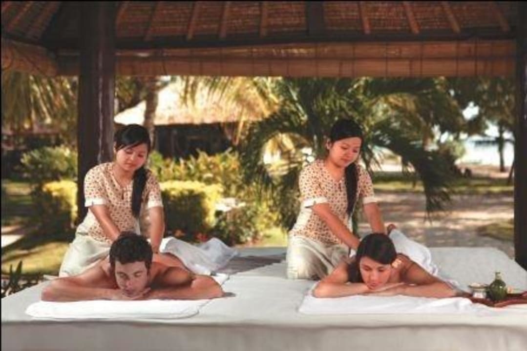 "Massage Hut by the beach " Hotel Discovery Kartika Plaza (Kuta) • HolidayCheck (Bali Indonesien)