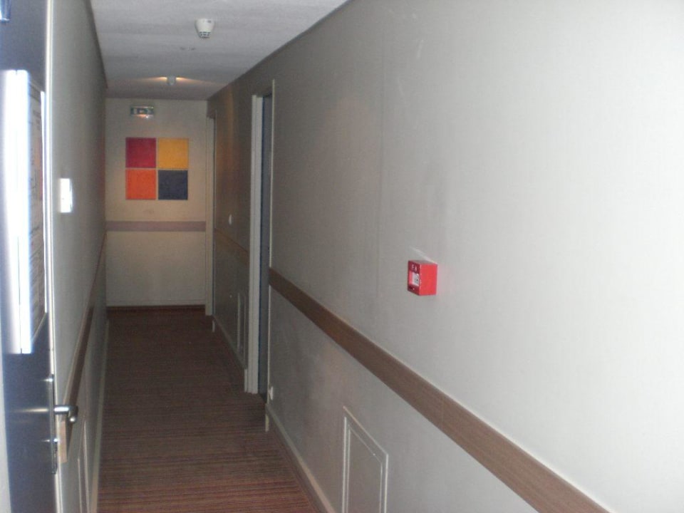 Flur zum Zimmer Ibis Paris Gare de Lyon Reuilly