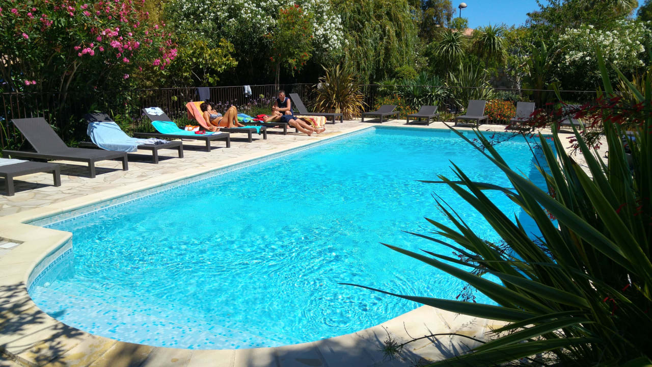 Pool 1 Residence Le Home