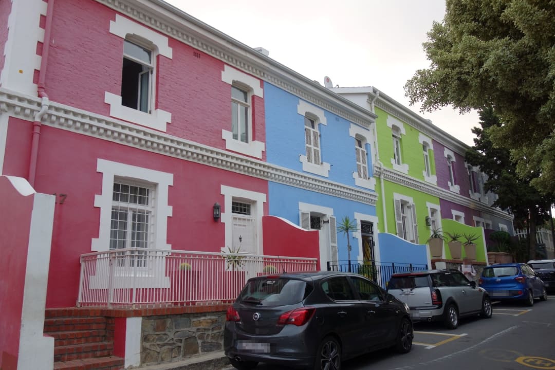 Außenansicht Guesthouse Purple House