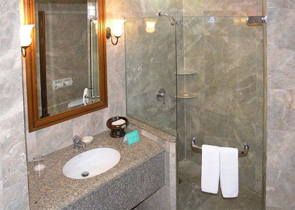 Die Dusche Hotel Century Park